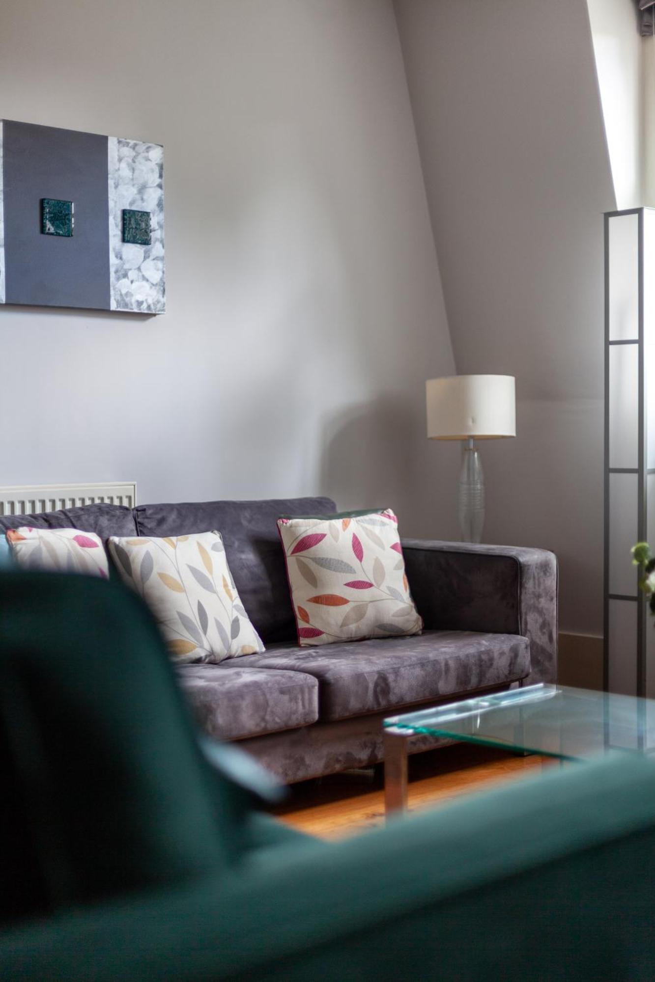 Deluxe Holborn Two Bedroom Apartment London Luaran gambar