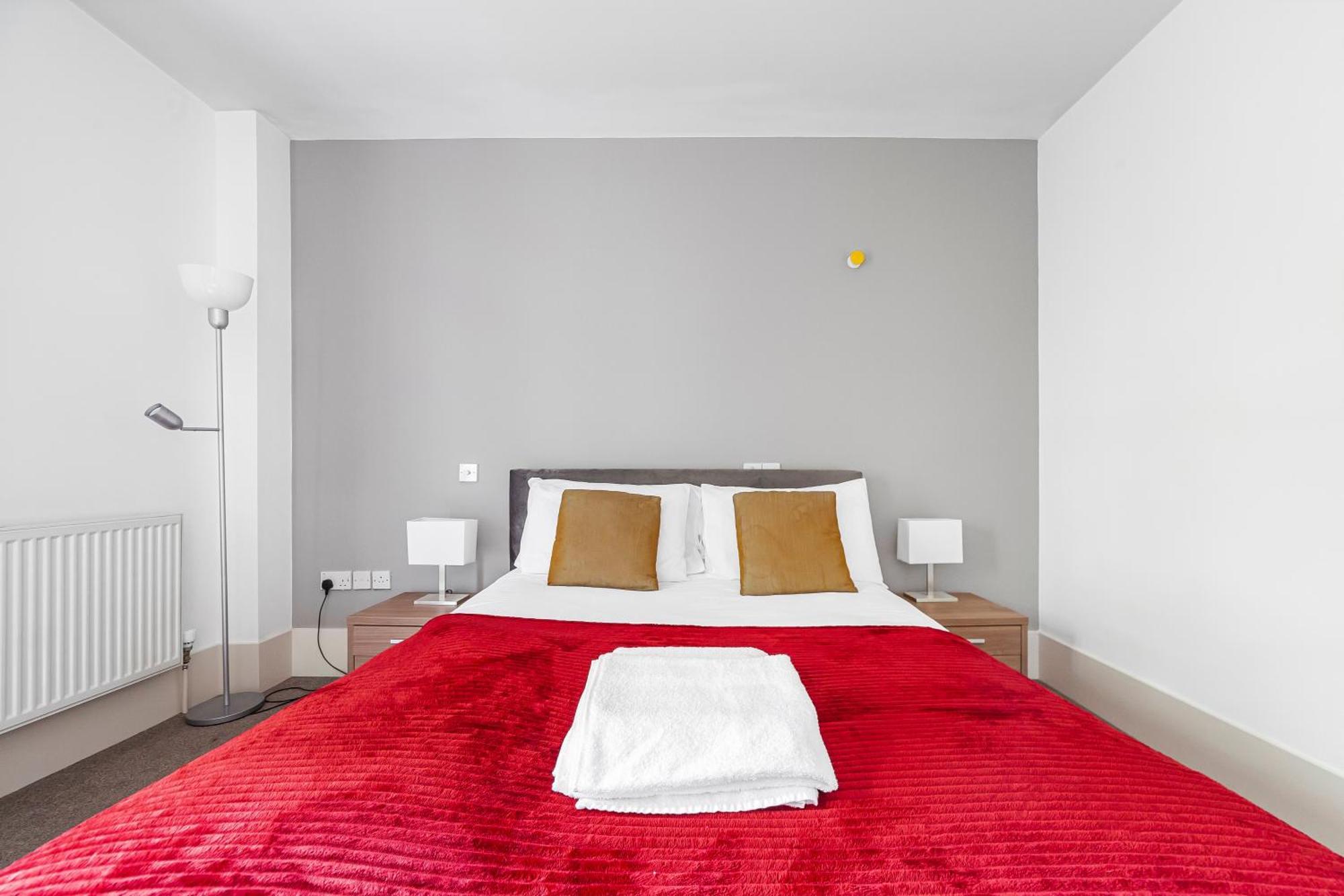 Deluxe Holborn Two Bedroom Apartment London Luaran gambar